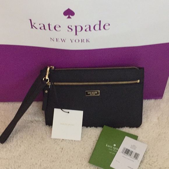 kate spade Handbags - NWT Kate Spade Black Wristlet